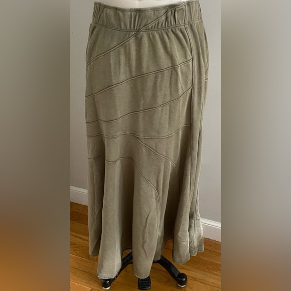 Daily Practice by Anthropologie Seamed Midi Skirt - Picture 4 of 6